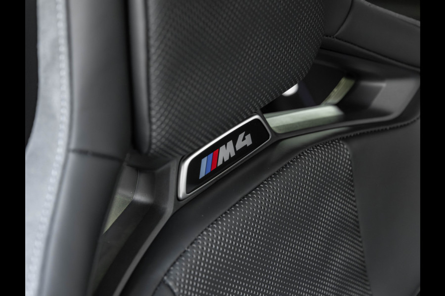 BMW 4 Serie Coupé M4 - Manual - Carbon Brakes - Bucket Seats - Carbon Exterior