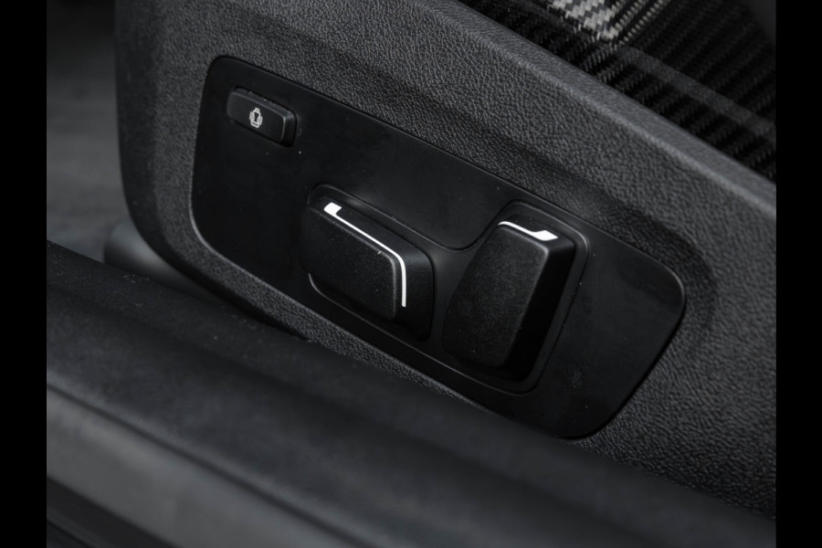 BMW 4 Serie Coupé M4 - Manual - Carbon Brakes - Bucket Seats - Carbon Exterior