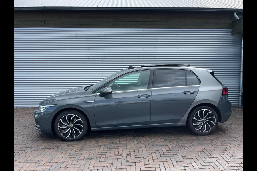 Volkswagen Golf 1.5 TSI PANORAMADAK