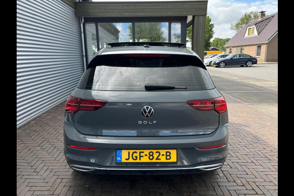 Volkswagen Golf 1.5 TSI PANORAMADAK