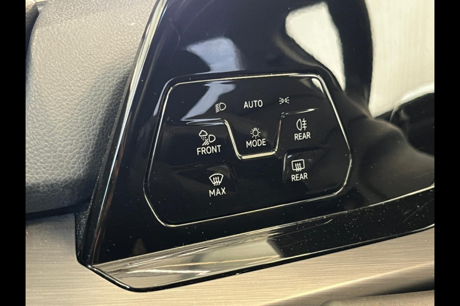 Volkswagen Golf 1.5 TSI PANORAMADAK