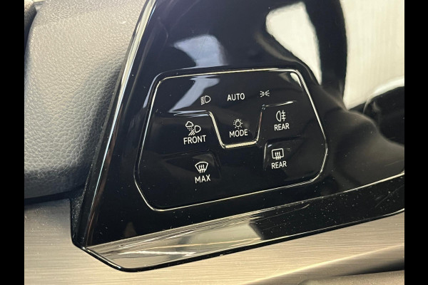 Volkswagen Golf 1.5 TSI PANORAMADAK