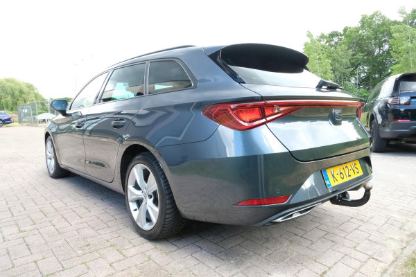 Seat Leon Sportstourer 1.4 TSI eHybrid PHEV FR 205 PK | Afneembare trekhaak | Elektrische klep | Stuur - en stoelverwarming | Camera | CarPlay | Keyless entry | LED | LMV