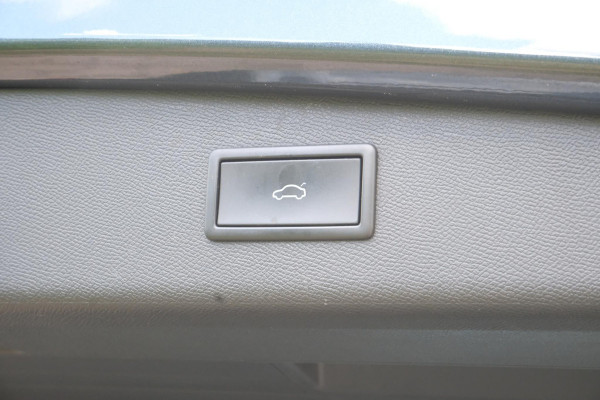 Seat Leon Sportstourer 1.4 TSI eHybrid PHEV FR 205 PK | Afneembare trekhaak | Elektrische klep | Stuur - en stoelverwarming | Camera | CarPlay | Keyless entry | LED | LMV