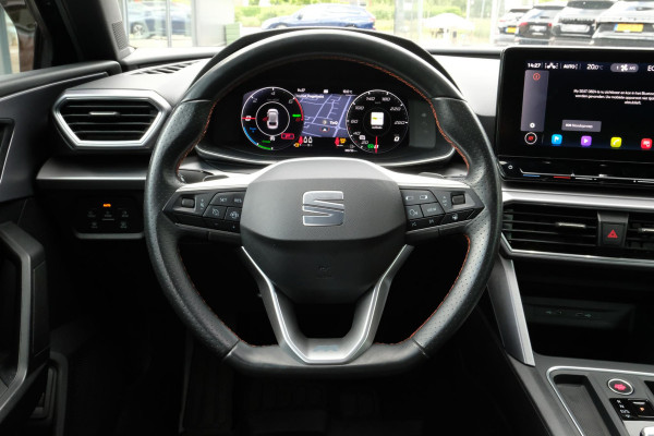 Seat Leon Sportstourer 1.4 TSI eHybrid PHEV FR 205 PK | Afneembare trekhaak | Elektrische klep | Stuur - en stoelverwarming | Camera | CarPlay | Keyless entry | LED | LMV