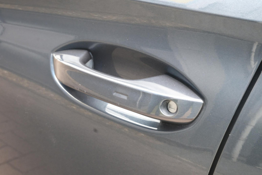Seat Leon Sportstourer 1.4 TSI eHybrid PHEV FR 205 PK | Afneembare trekhaak | Elektrische klep | Stuur - en stoelverwarming | Camera | CarPlay | Keyless entry | LED | LMV