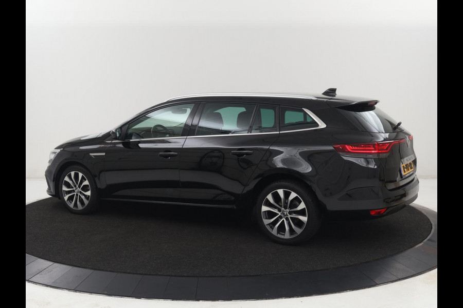 Renault Mégane 1.3 TCe Intens | Leder | Head-Up | Camera | DAB | Carplay | Stoelverwarming | Climate control | 17'' | Stuurverwarming | Cruise Control | Elektrische stoelen | Navigatie | Full LED | Keyless