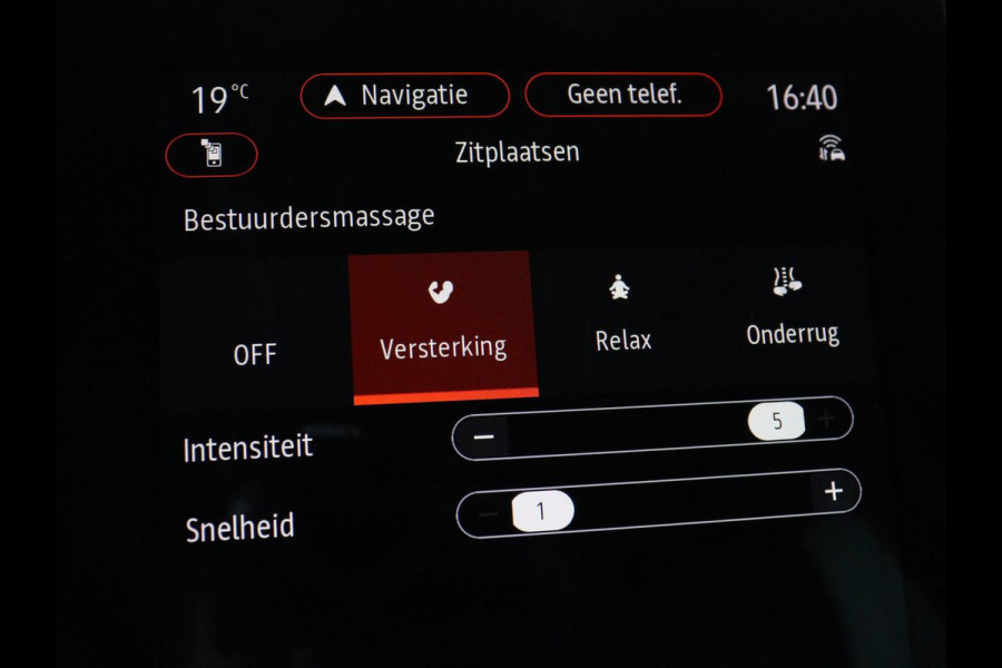 Renault Mégane 1.3 TCe Intens | Leder | Head-Up | Camera | DAB | Carplay | Stoelverwarming | Climate control | 17'' | Stuurverwarming | Cruise Control | Elektrische stoelen | Navigatie | Full LED | Keyless