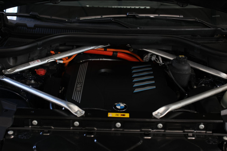 BMW X5 XDrive45e M-Sport *Pano*M-Stoelen*Achteras-Besturing*H/K*