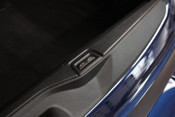 BMW X5 XDrive45e M-Sport *Pano*M-Stoelen*Achteras-Besturing*H/K*