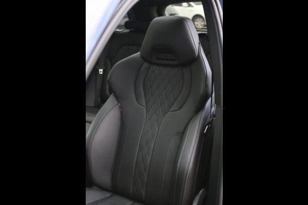 BMW X5 XDrive45e M-Sport *Pano*M-Stoelen*Achteras-Besturing*H/K*