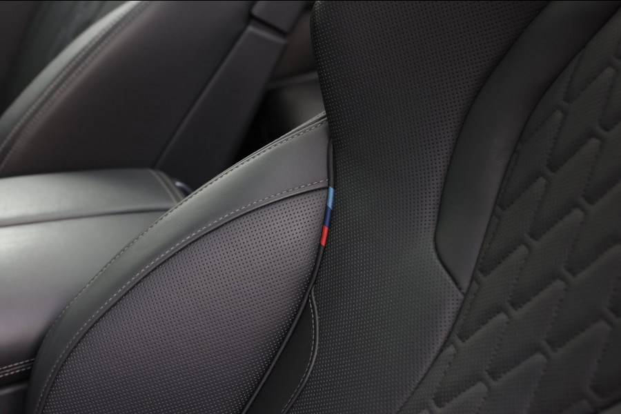 BMW X5 XDrive45e M-Sport *Pano*M-Stoelen*Achteras-Besturing*H/K*