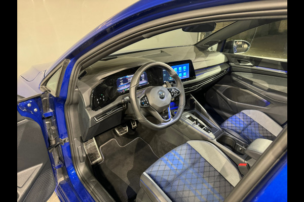 Volkswagen Golf 2.0 TSI R 4M Performance Pano|HuD|H/K|Akrapovic