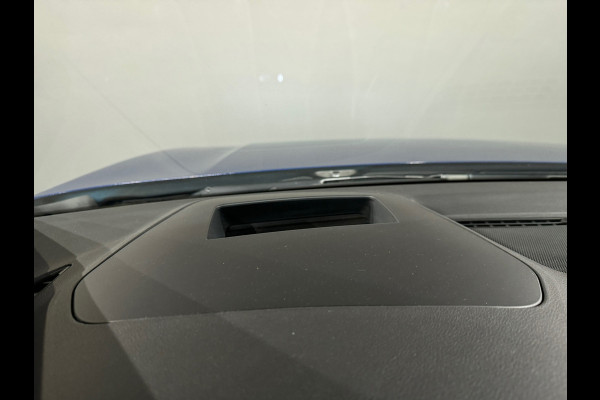 Volkswagen Golf 2.0 TSI R 4M Performance Pano|HuD|H/K|Akrapovic
