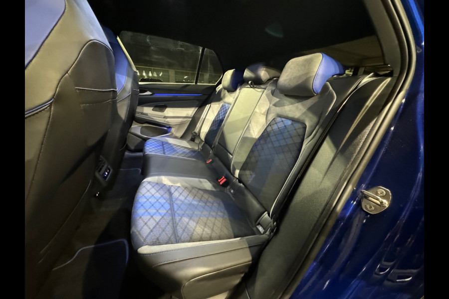 Volkswagen Golf 2.0 TSI R 4M Performance Pano|HuD|H/K|Akrapovic