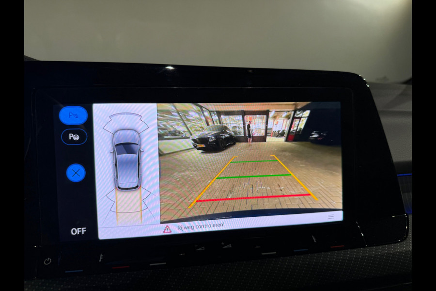 Volkswagen Golf 2.0 TSI R 4M Performance Pano|HuD|H/K|Akrapovic