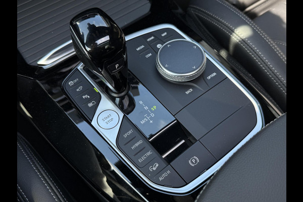 BMW X3 xDrive30e M SPORT | HARMAN KARDON | ELEKTR. STOELEN | 360 CAMERA | TREKHAAK | LEDER | ADAPT. CRUISE CONTROL |