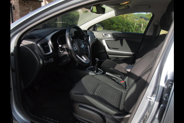 Kia Ceed Sportswagon 1.0 T-GDi DynamicLine | Trekhaak | Camera | Apple Carplay | DAB | NL-Auto |