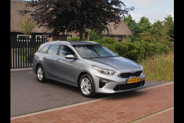 Kia Ceed Sportswagon 1.0 T-GDi DynamicLine | Trekhaak | Camera | Apple Carplay | DAB | NL-Auto |