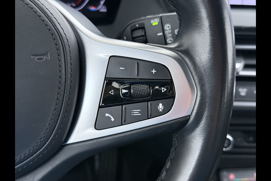 BMW 1-serie 118i AUT-7 Sport-Line Navi Ecc Live-Cockpit-Pro 1/2 Leer Sportstoelen Apple Carplay Android Auto Cruise Control Pdc Business Ed. DAB Lmv 17" Adap.Led Regen-Lichtsensor Isofix 1e Eigenaar Origineel Nederlandse Auto Dealeronderhouden