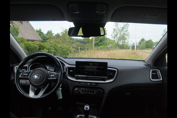 Kia Ceed Sportswagon 1.0 T-GDi DynamicLine | Trekhaak | Camera | Apple Carplay | DAB | NL-Auto |