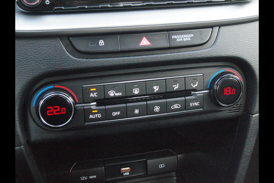 Kia Ceed Sportswagon 1.0 T-GDi DynamicLine | Trekhaak | Camera | Apple Carplay | DAB | NL-Auto |