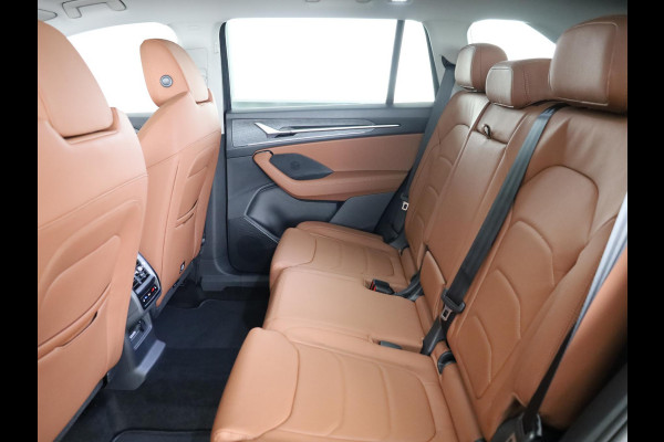 Škoda Kodiaq 1.5 TSI PHEV Business Edition Plus | Panoramadak | Trekhaak | Light & View | Adaptief onderstel | Canton Sound | Adaptive Cruise | Blind Spot |