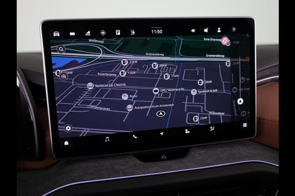 Škoda Kodiaq 1.5 TSI PHEV Business Edition Plus | Panoramadak | Trekhaak | Light & View | Adaptief onderstel | Canton Sound | Adaptive Cruise | Blind Spot |