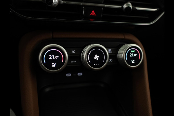 Škoda Kodiaq 1.5 TSI PHEV Business Edition Plus | Panoramadak | Trekhaak | Light & View | Adaptief onderstel | Canton Sound | Adaptive Cruise | Blind Spot |