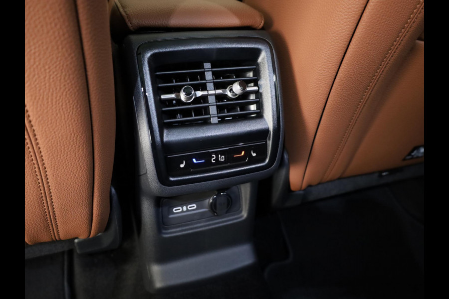 Škoda Kodiaq 1.5 TSI PHEV Business Edition Plus | Panoramadak | Trekhaak | Light & View | Adaptief onderstel | Canton Sound | Adaptive Cruise | Blind Spot |