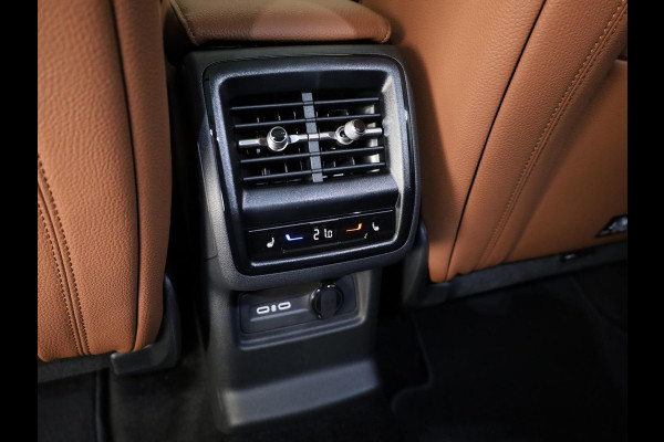 Škoda Kodiaq 1.5 TSI PHEV Business Edition Plus | Panoramadak | Trekhaak | Light & View | Adaptief onderstel | Canton Sound | Adaptive Cruise | Blind Spot |