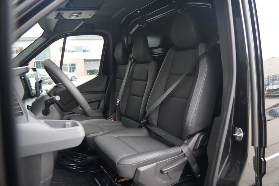 Renault Master E-Tech T35 L3H2 Advance long range 87 kWh 143pk - 2x Schuif- Trekhaak - Camera - Cruise - LED - Carplay/Android - Rijklaar