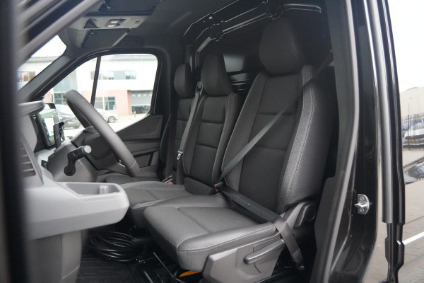 Renault Master E-Tech T35 L3H2 Advance long range 87 kWh 143pk - 2x Schuif- Trekhaak - Camera - Cruise - LED - Carplay/Android - Rijklaar