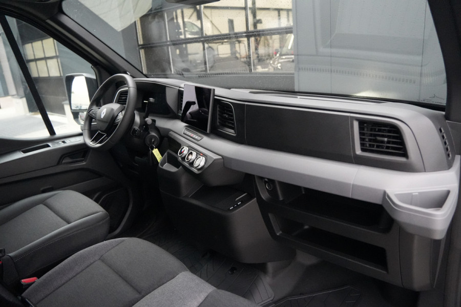 Renault Master E-Tech T35 L3H2 Advance long range 87 kWh 143pk - 2x Schuif- Trekhaak - Camera - Cruise - LED - Carplay/Android - Rijklaar