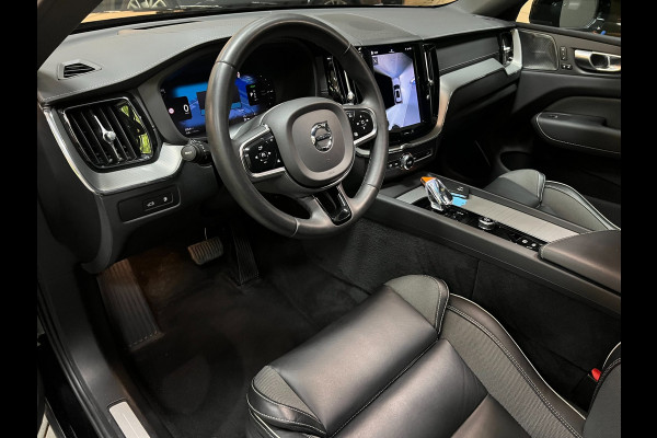 Volvo XC60 2.0 T8 AWD R-DESIGN BLACK-LINE BJ2023 455PK SOH 98,54% LUCHTVERING/ PANO/LEDER/H&K/H-UP/360CAM
