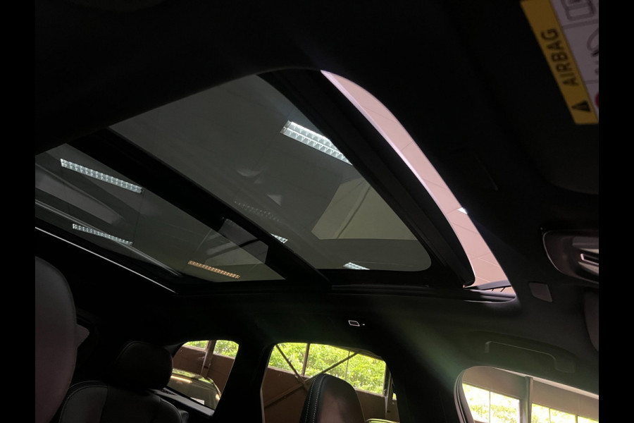 Volvo XC60 2.0 T8 AWD R-DESIGN BLACK-LINE BJ2023 455PK SOH 98,54% LUCHTVERING/ PANO/LEDER/H&K/H-UP/360CAM