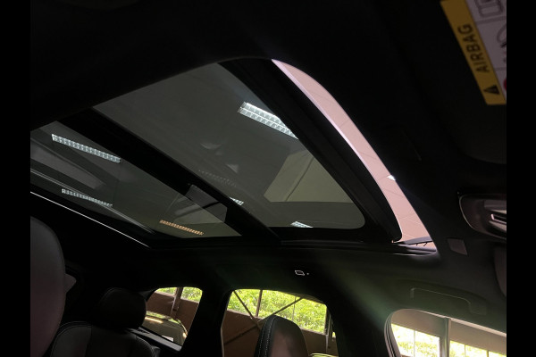 Volvo XC60 2.0 T8 AWD R-DESIGN BLACK-LINE BJ2023 455PK SOH 98,54% LUCHTVERING/ PANO/LEDER/H&K/H-UP/360CAM