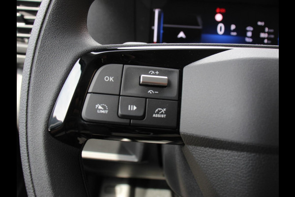 Opel Vivaro 2.0 L3 Automaat Apple Carplay /  Android Auto Parkeersensoren V+A Trekhaak Camera Navigatie Cruise Control LED koplampen houten afwerking laadruimte