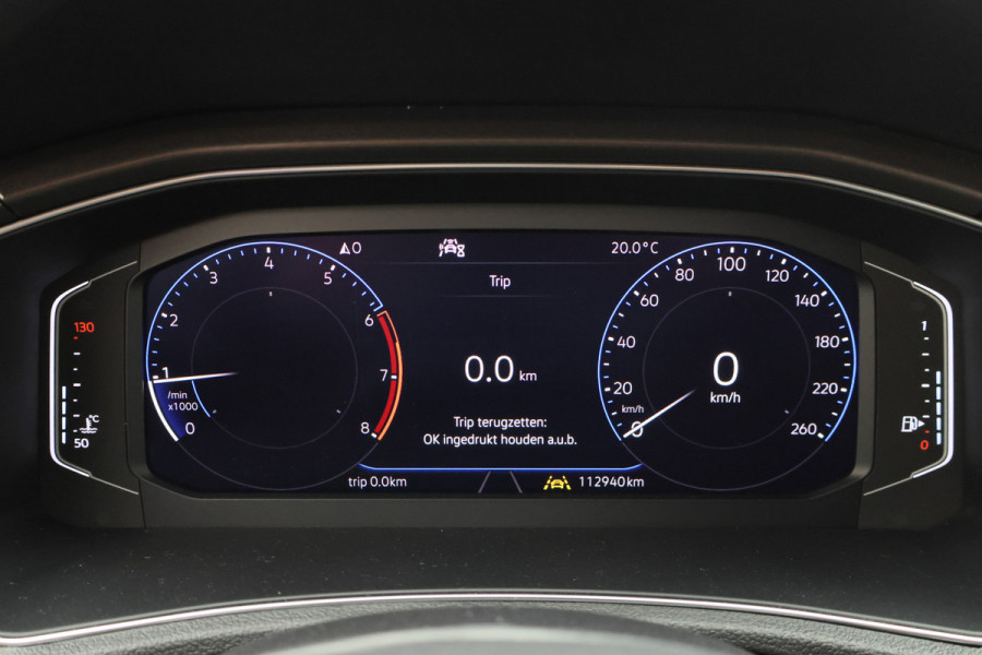 Volkswagen T-Roc 1.5 TSI Style Camera, ACC, Trekhaak, Apple Carplay, Climate, Lane Assist, PDC