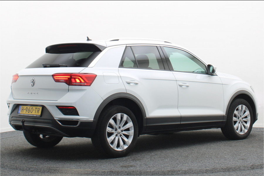 Volkswagen T-Roc 1.5 TSI Style Camera, ACC, Trekhaak, Apple Carplay, Climate, Lane Assist, PDC