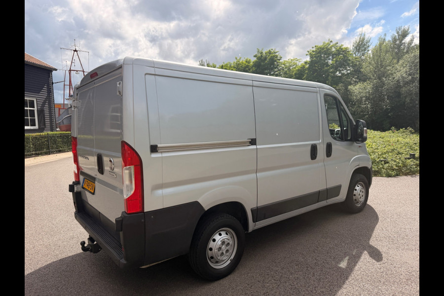 Fiat Ducato 30 2.3 MultiJet 130PK L1H1 AIRCO/ECC NAVIGATIE SCHUIFDEUR TREKHAAK
