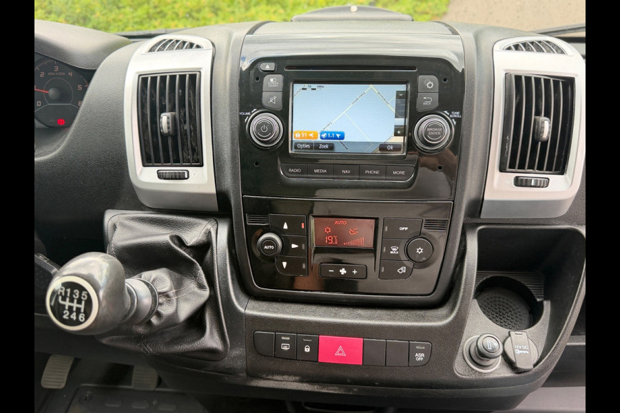 Fiat Ducato 30 2.3 MultiJet 130PK L1H1 AIRCO/ECC NAVIGATIE SCHUIFDEUR TREKHAAK