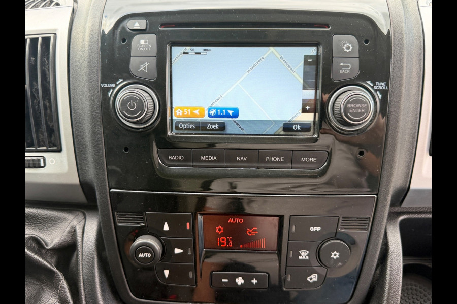 Fiat Ducato 30 2.3 MultiJet 130PK L1H1 AIRCO/ECC NAVIGATIE SCHUIFDEUR TREKHAAK