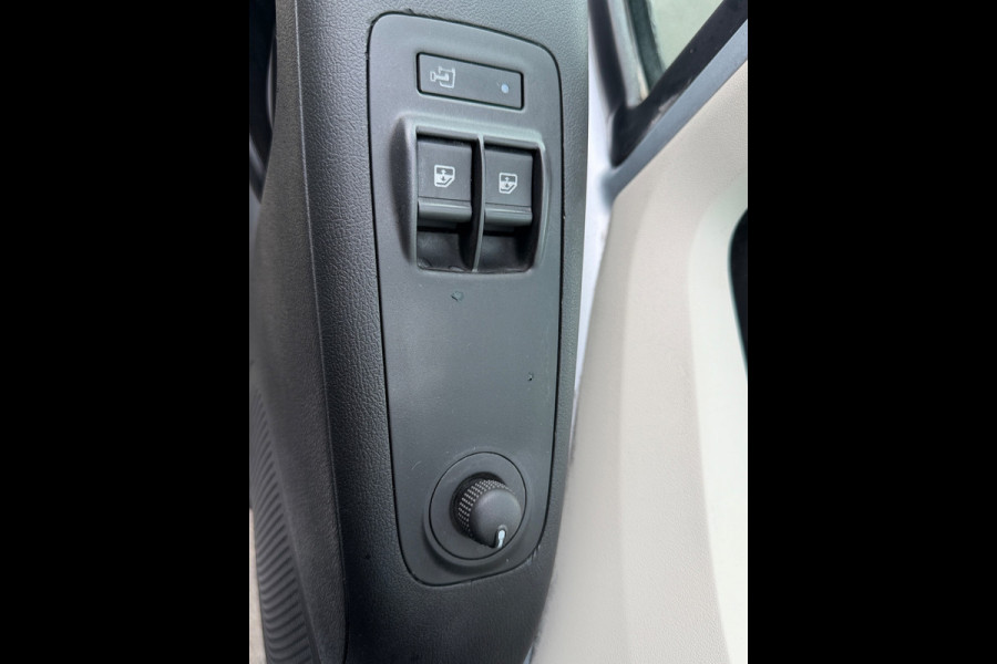 Fiat Ducato 30 2.3 MultiJet 130PK L1H1 AIRCO/ECC NAVIGATIE SCHUIFDEUR TREKHAAK