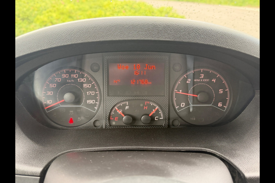 Fiat Ducato 30 2.3 MultiJet 130PK L1H1 AIRCO/ECC NAVIGATIE SCHUIFDEUR TREKHAAK