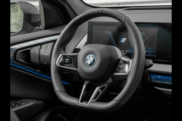 BMW X3 30e xDrive - M-Sport - Pano - Trekhaak - ACC - Head-up