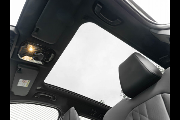 BMW X3 30e xDrive - M-Sport - Pano - Trekhaak - ACC - Head-up