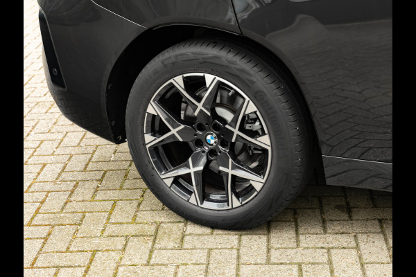 BMW X3 30e xDrive - M-Sport - Pano - Trekhaak - ACC - Head-up