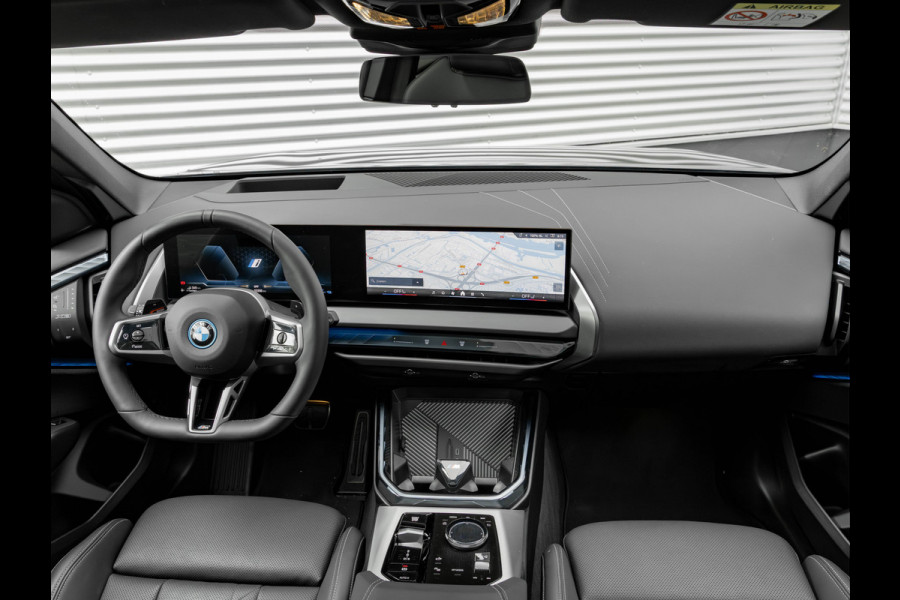 BMW X3 30e xDrive - M-Sport - Pano - Trekhaak - ACC - Head-up