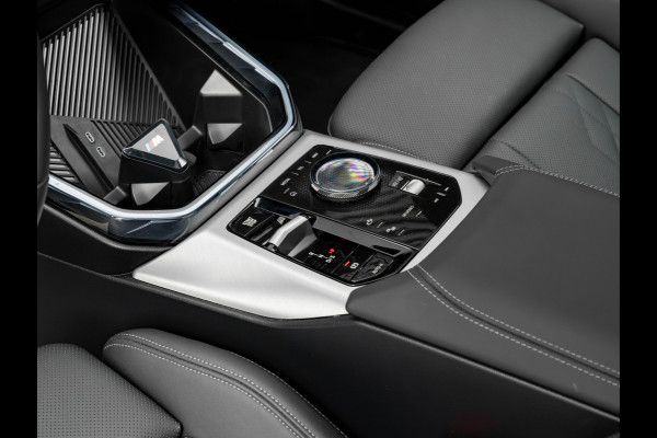 BMW X3 30e xDrive - M-Sport - Pano - Trekhaak - ACC - Head-up